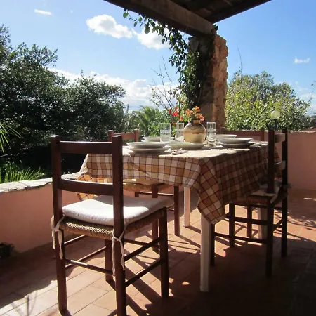 Domus Dejanas Bados Apartman